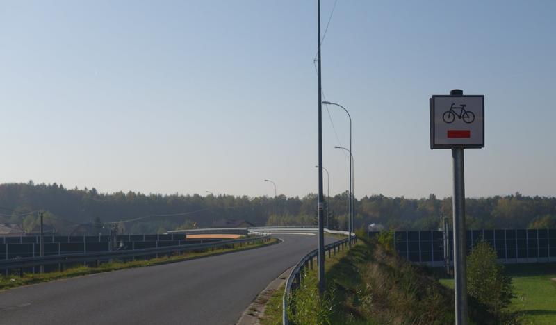 Tarnów Mościce - Szczepanów (szlak czerwony)