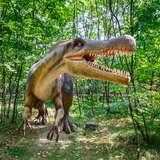 Dinozaur z Parku Rozrywki w Zatorze.