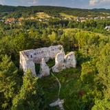 Image: Les ruines du château, Bydlin
