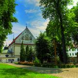 Изображение: Sanctuary of Our Lady of Grace, the Duchess of Wieliczka  - Church of St. Francis of Assisi in Wieliczka